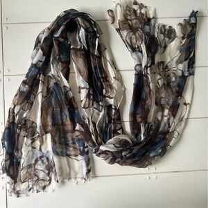 Chic Floral Print Scarf